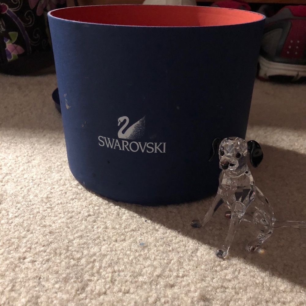 Swarovski crystal figurine dog **NWOT